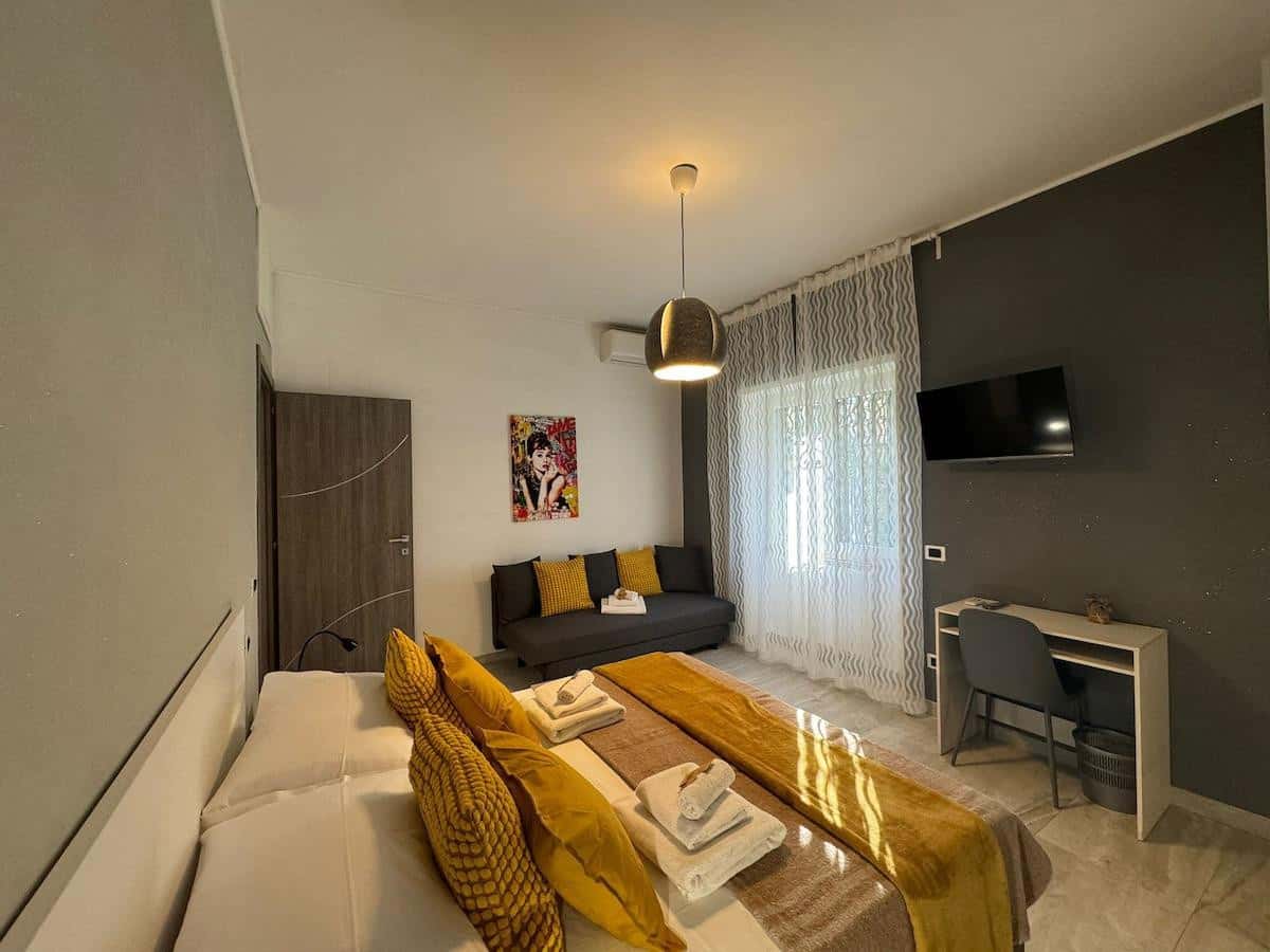 Apartment Rome, 2 beds — photo 16