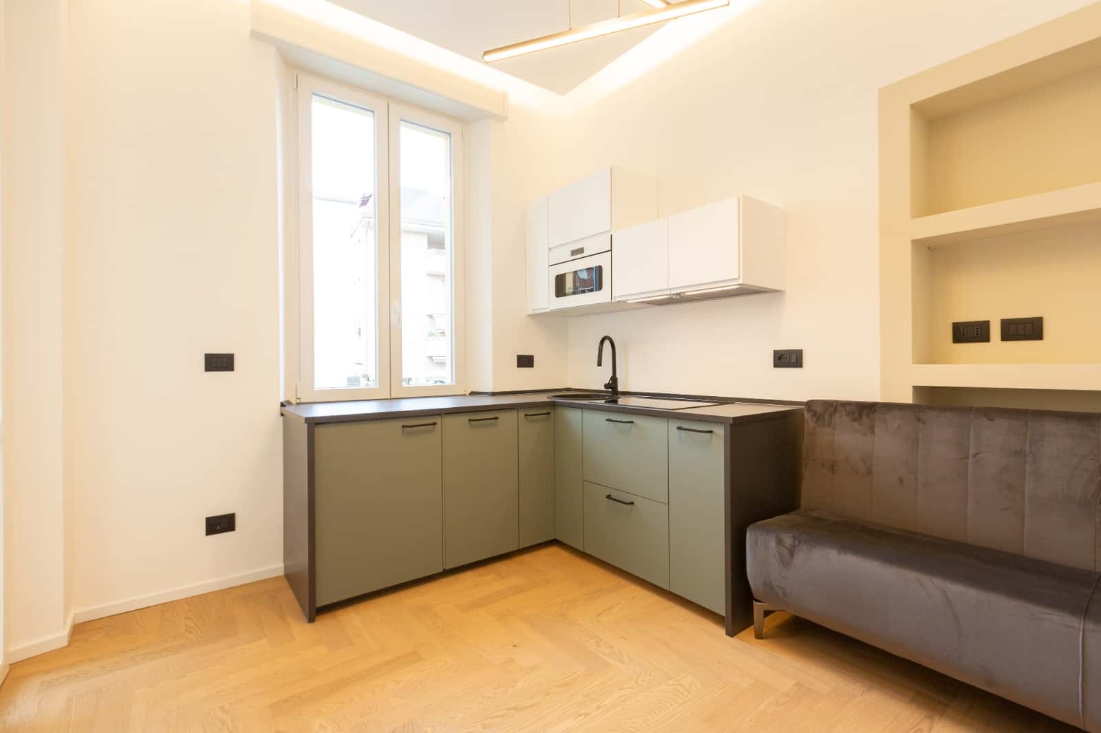 Apartment Milan, 1 bed — photo 11