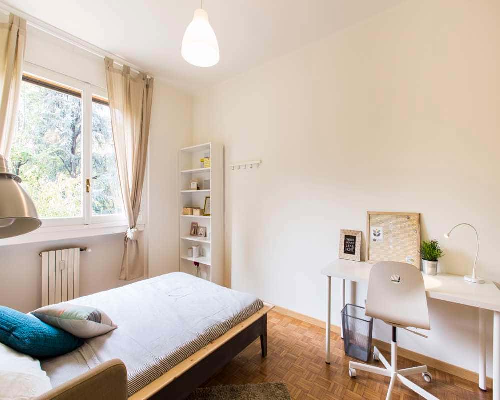 Stanza in Via Leone Tolstoi