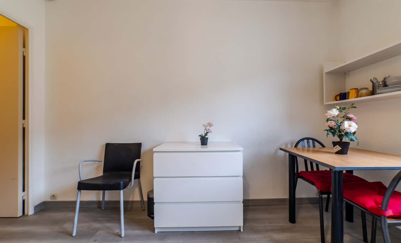 Apartment in Rue des Nanettes, Paris for 18 m²