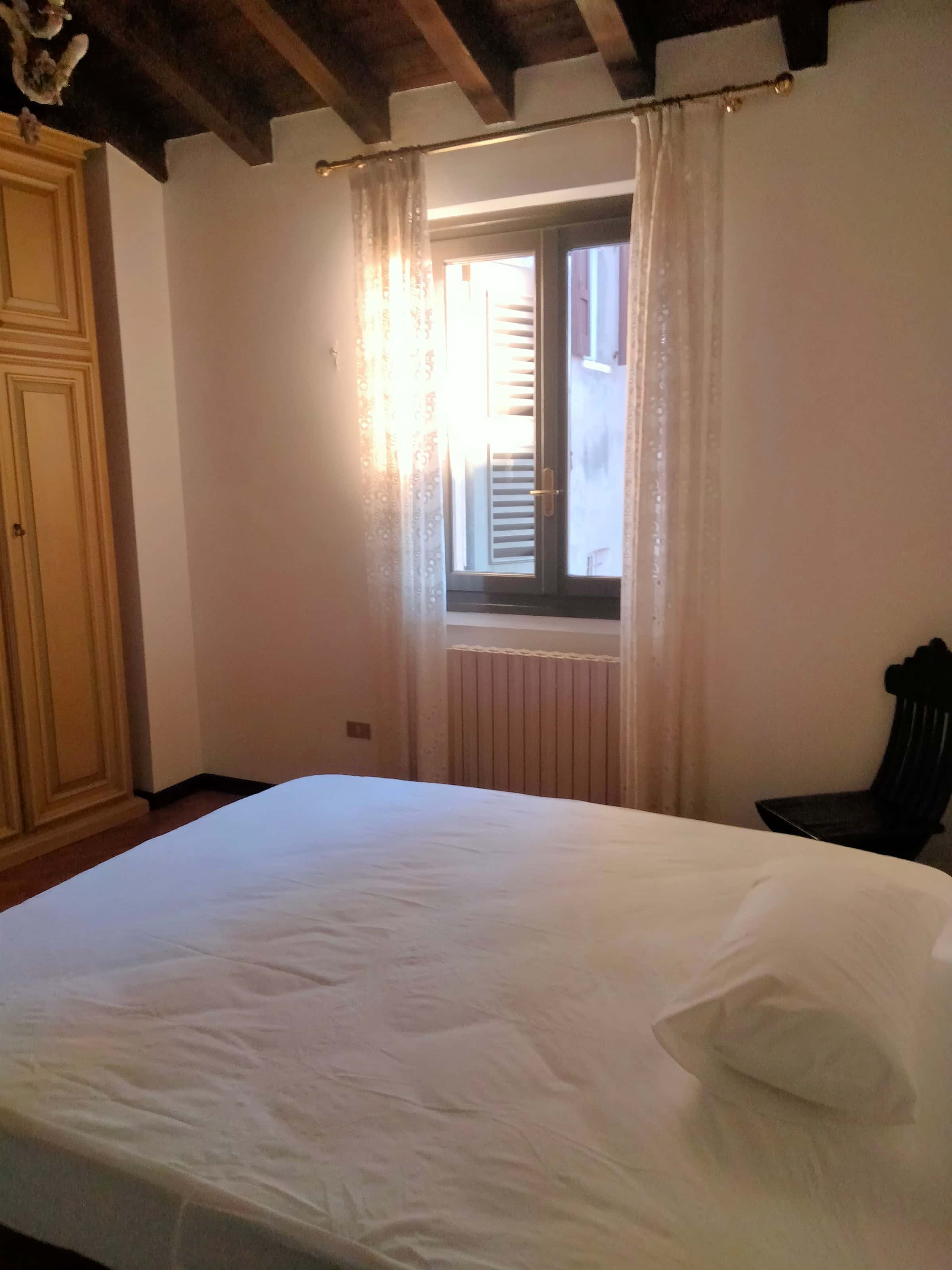 Room in Corso Giuseppe Garibaldi, Brescia for 210 m² with 5 bedrooms