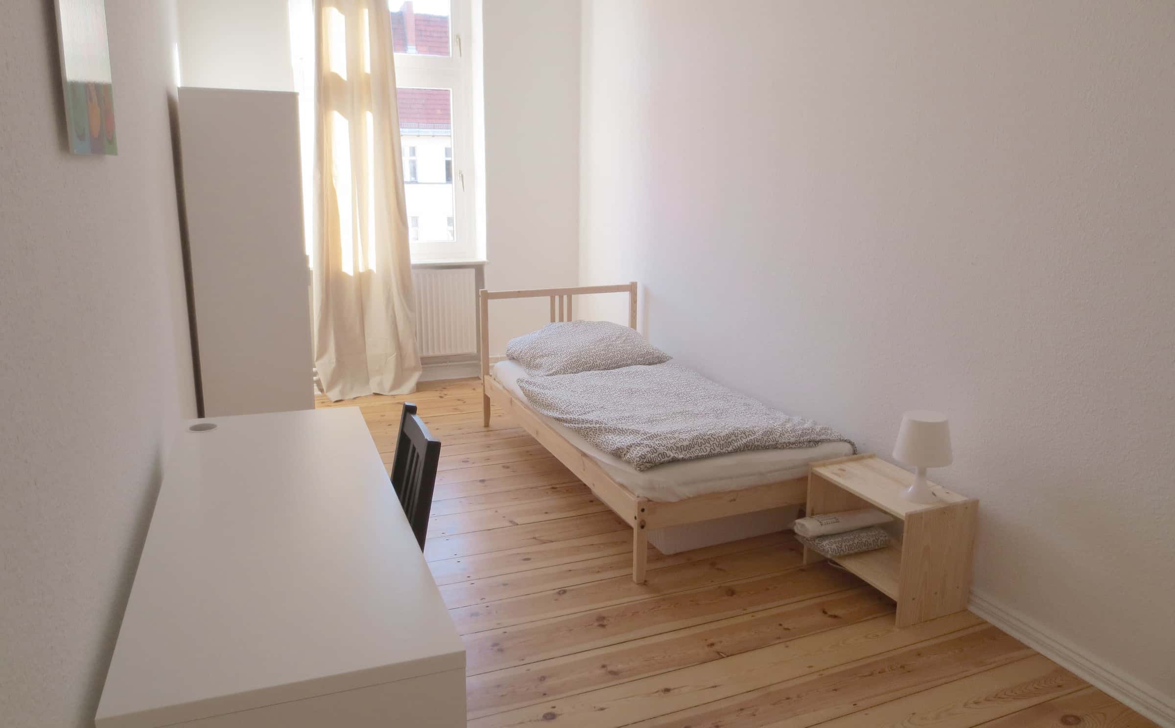 Zimmer in der Müllerstraße A