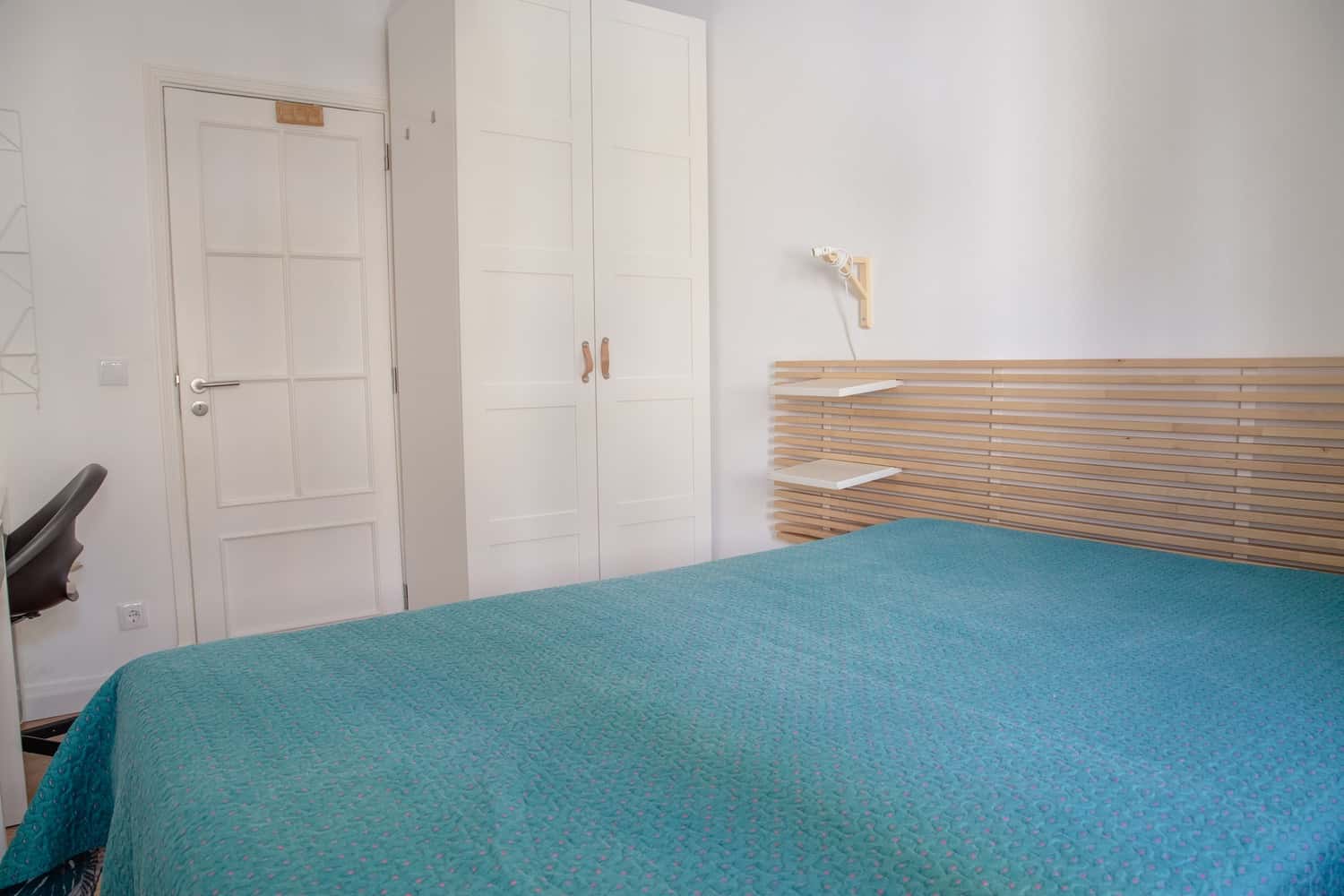 Room 5 - 20. São João Deus 5 4D