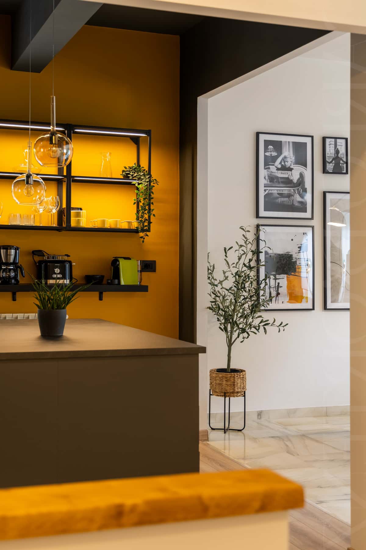 Apartment Rome, 2 beds — photo 17