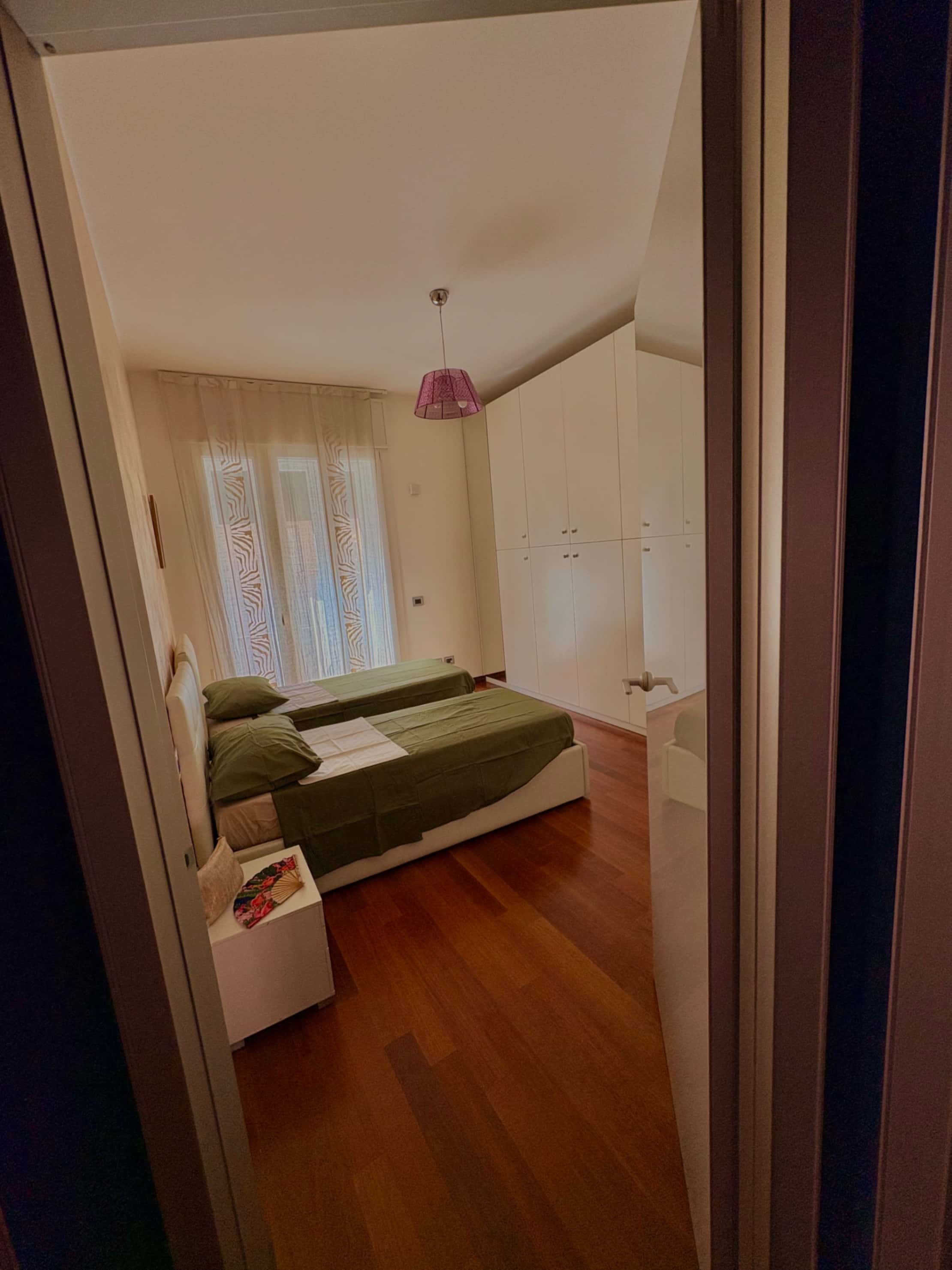 Single room Milan, 2 beds — photo 8