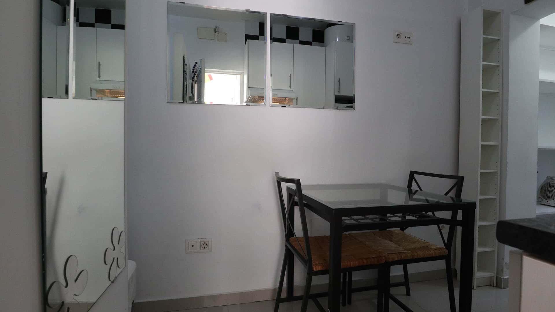 Room Calle de Leneros