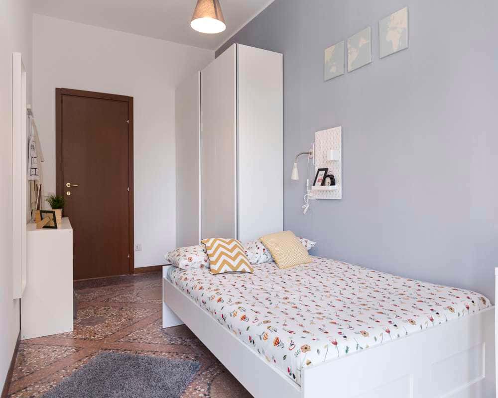 Stanza in Viale Giovanni Vicini