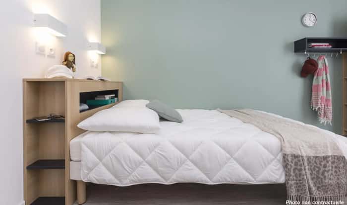 Listing photo thumbnail