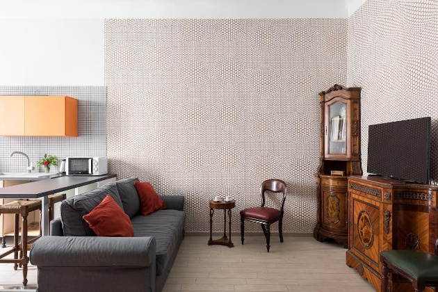 Listing photo thumbnail