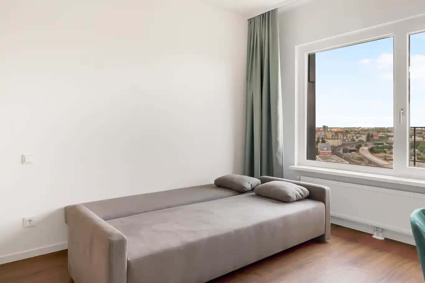 Mitte - 13th Floor - Furnished studio with fantastic views