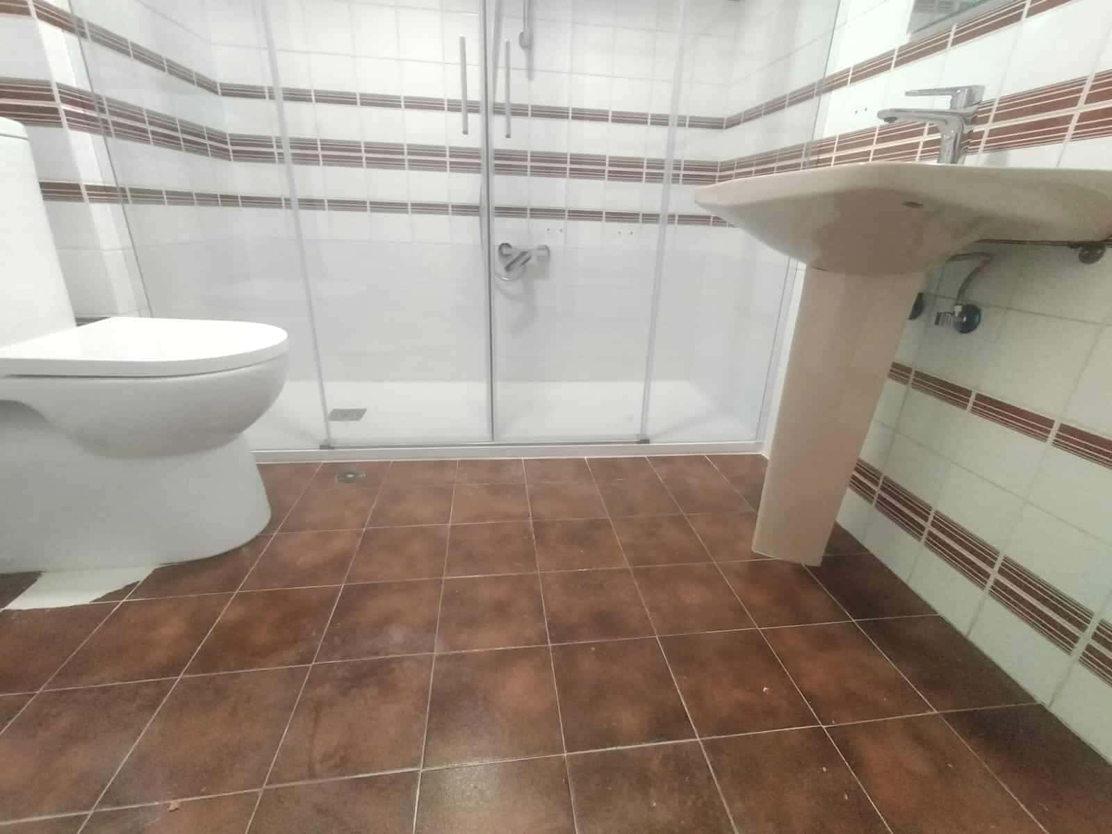 Habitacion privada en Amparo Iturbi , Valencia