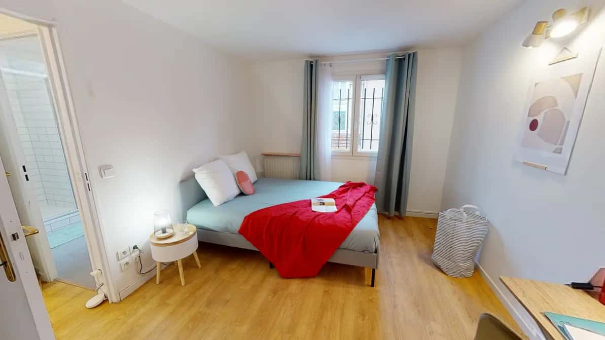 Habitación en Rue Gustave Caillebotte, Asnières-sur-Seine para 110 m² con 5 dormitorios