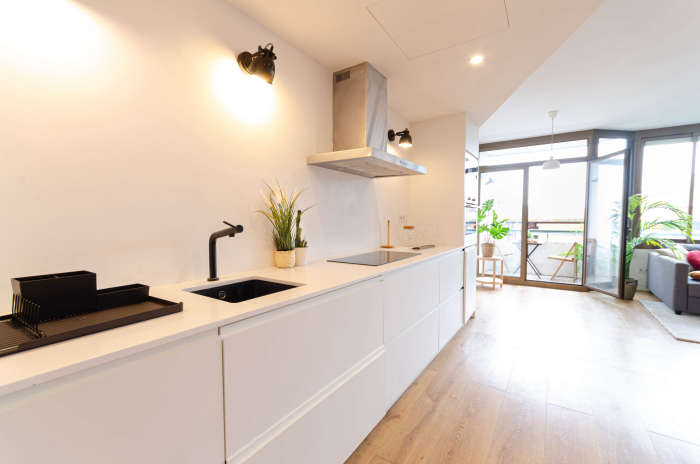 Listing photo thumbnail