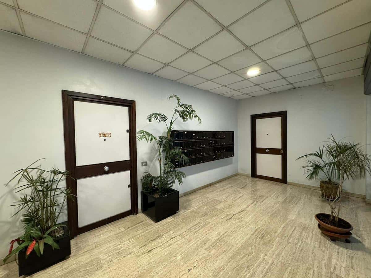 Apartment Rome, 1 bed — photo 8