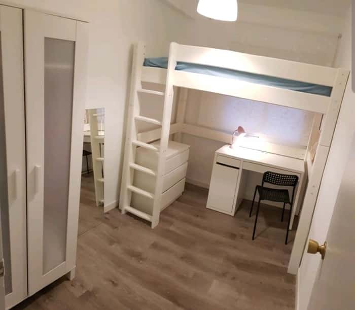 Listing photo thumbnail