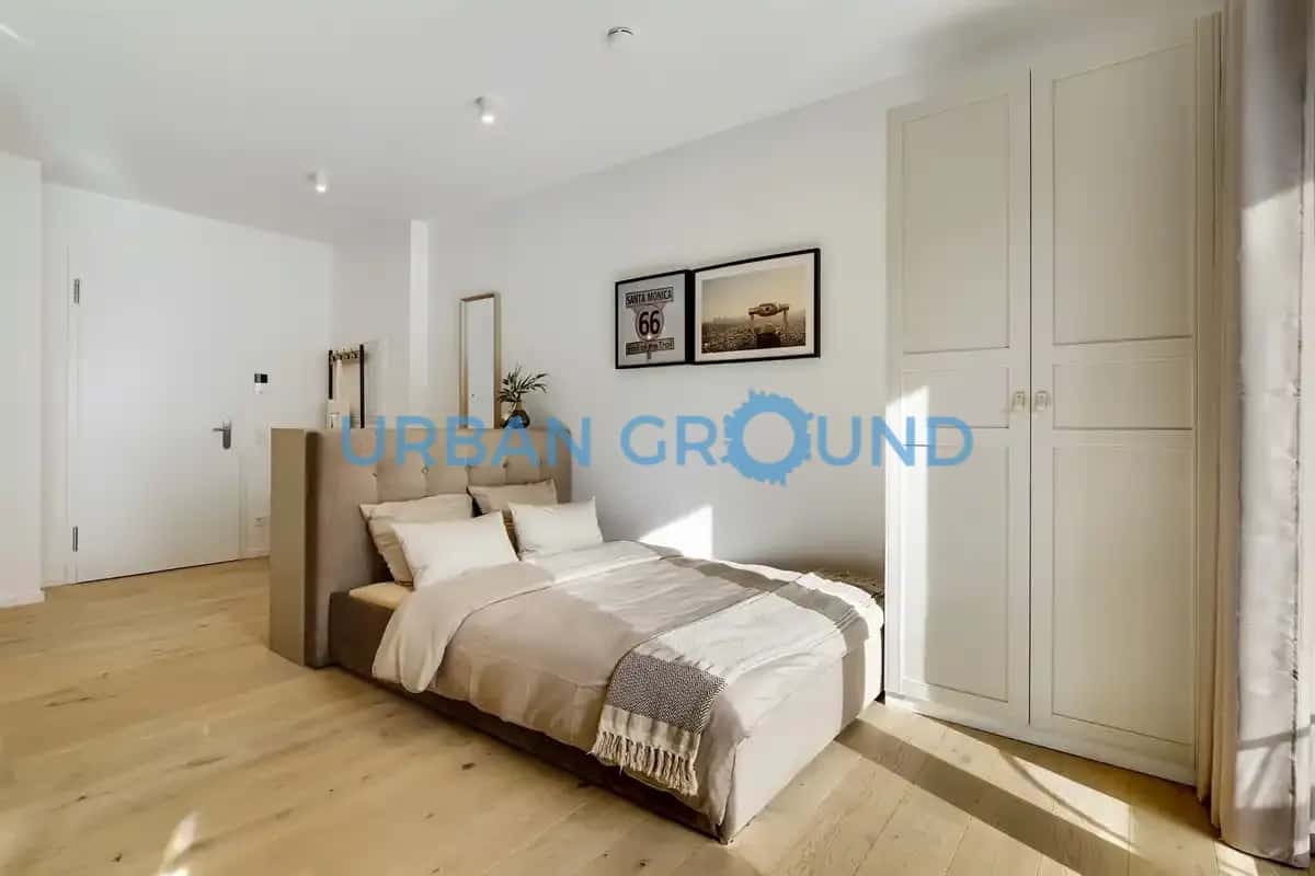 Fully furnished luxurious studio with balcony  in Prenzlauerberg