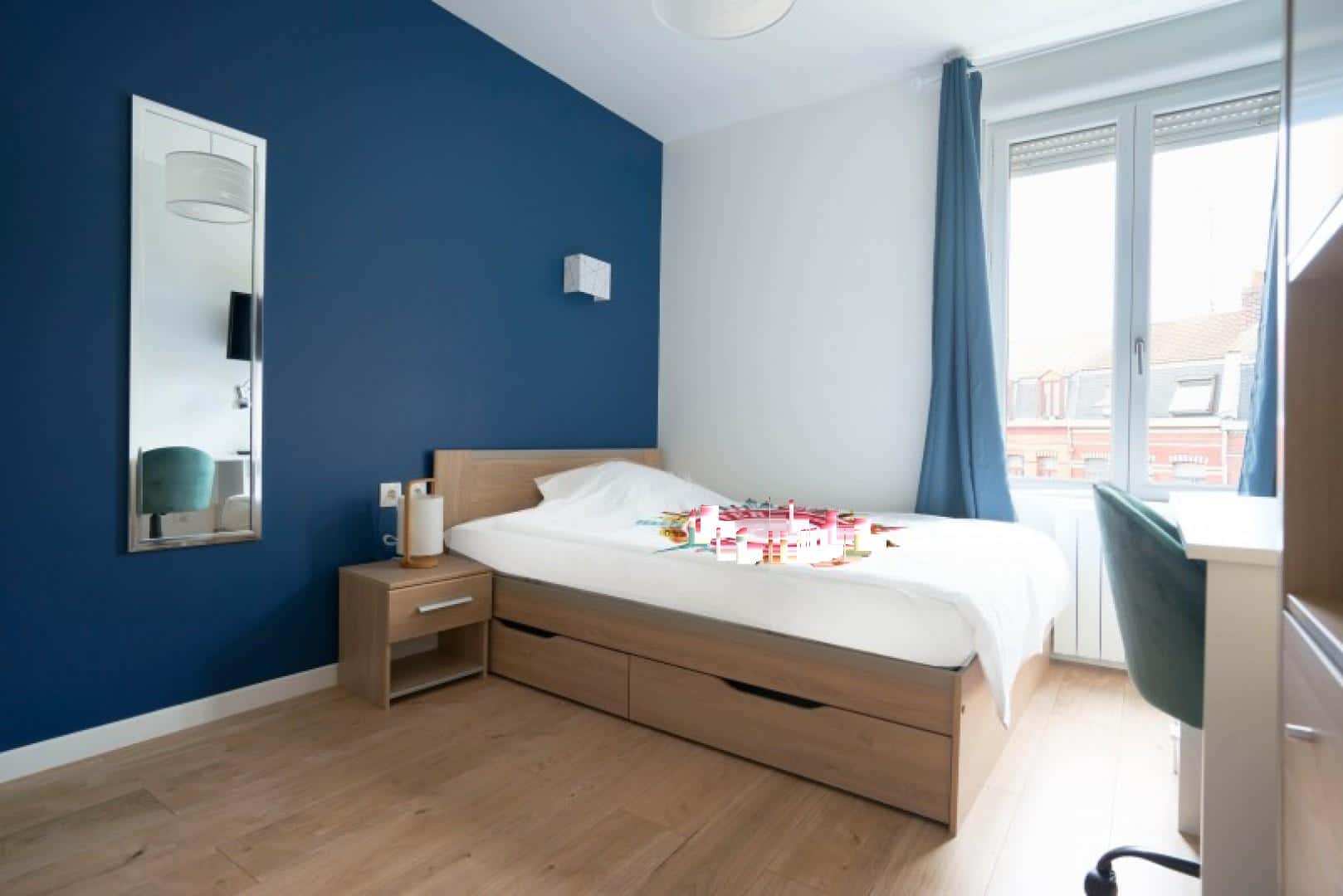 Chambre 5 - ISLY F