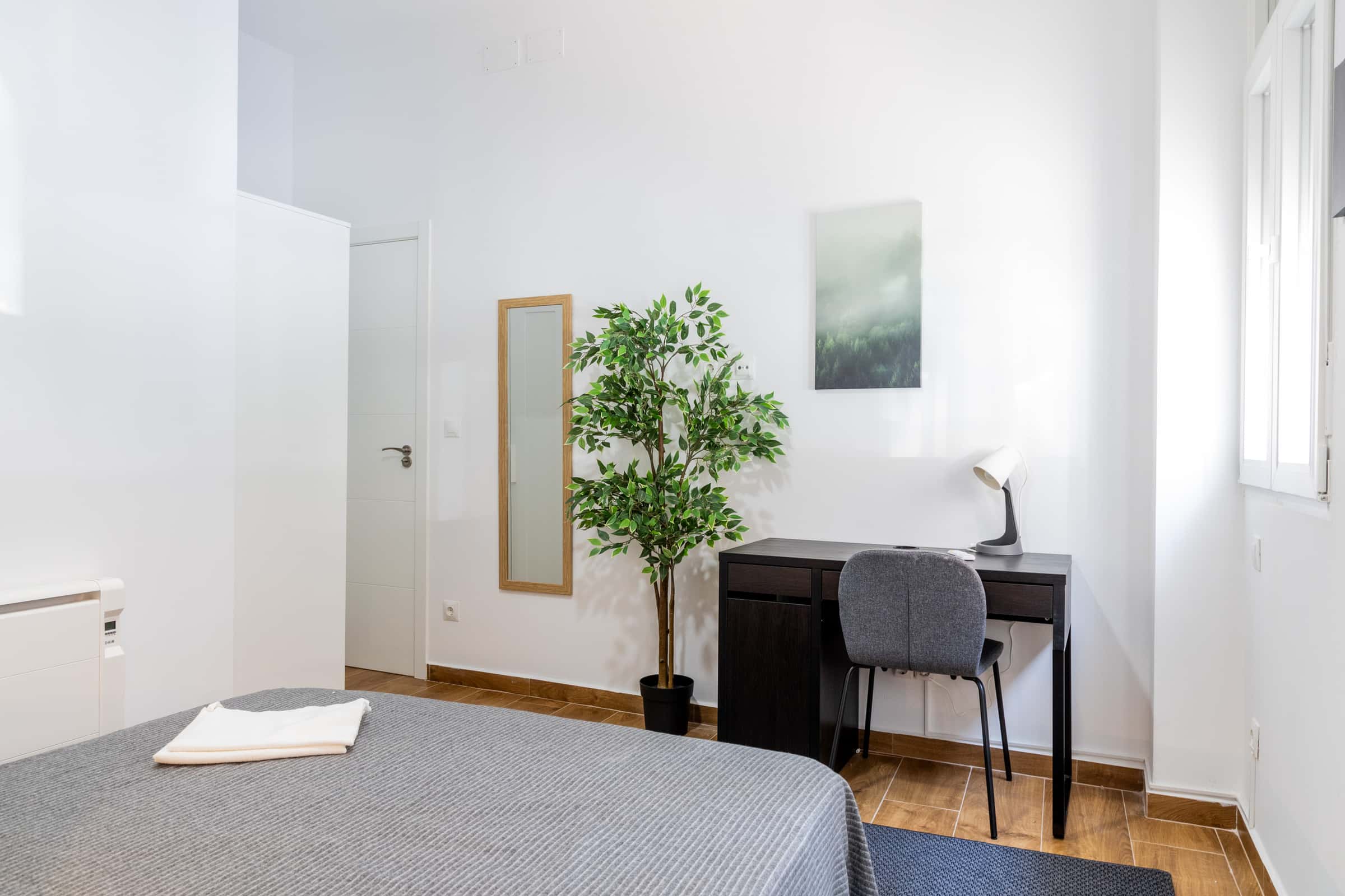 Quarto em Avenida de la Plaza de Toros, Madrid para 100 m² com 5 quartos