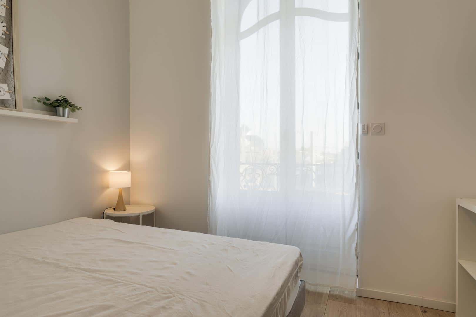 Chambre 5 - AVENUE THIERS