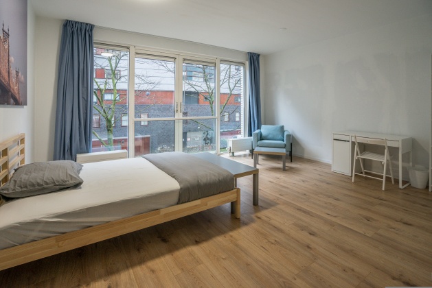 Listing photo thumbnail