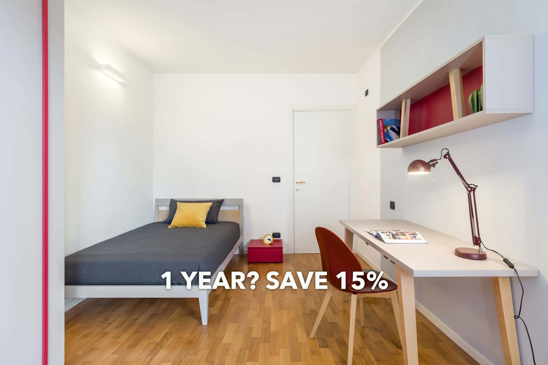 Room in Via Darsena, Ferrara for 97 m² with 5 bedrooms