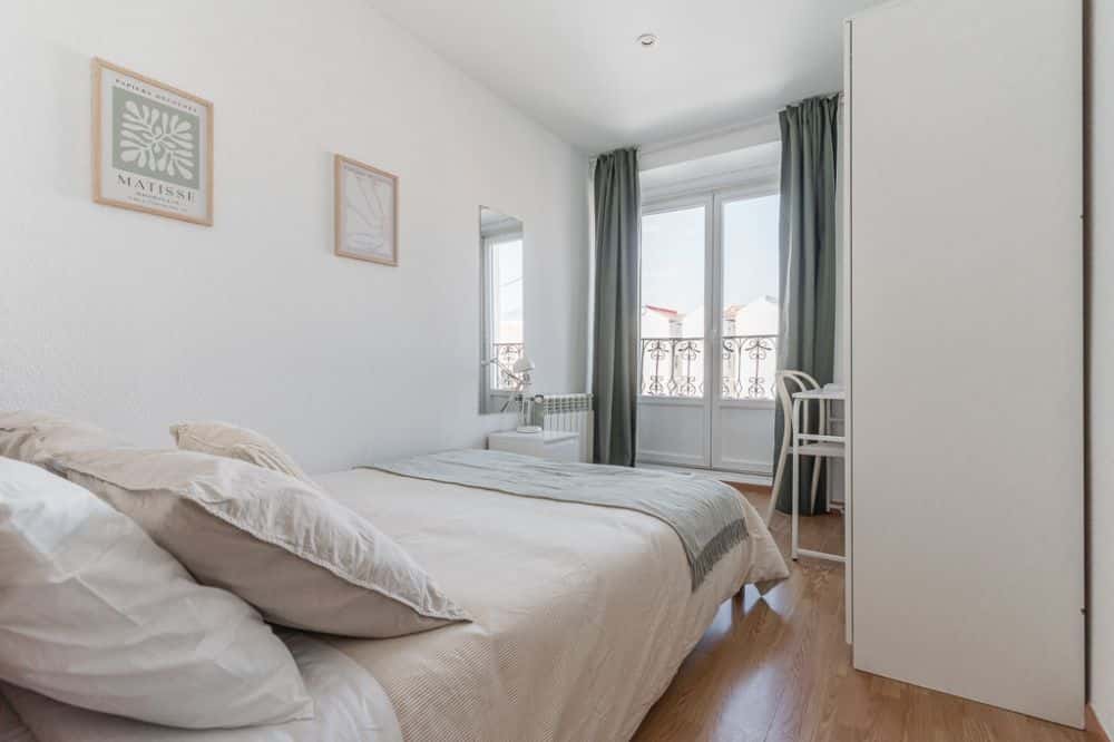 Luminosa habitación doble en Madrid centro