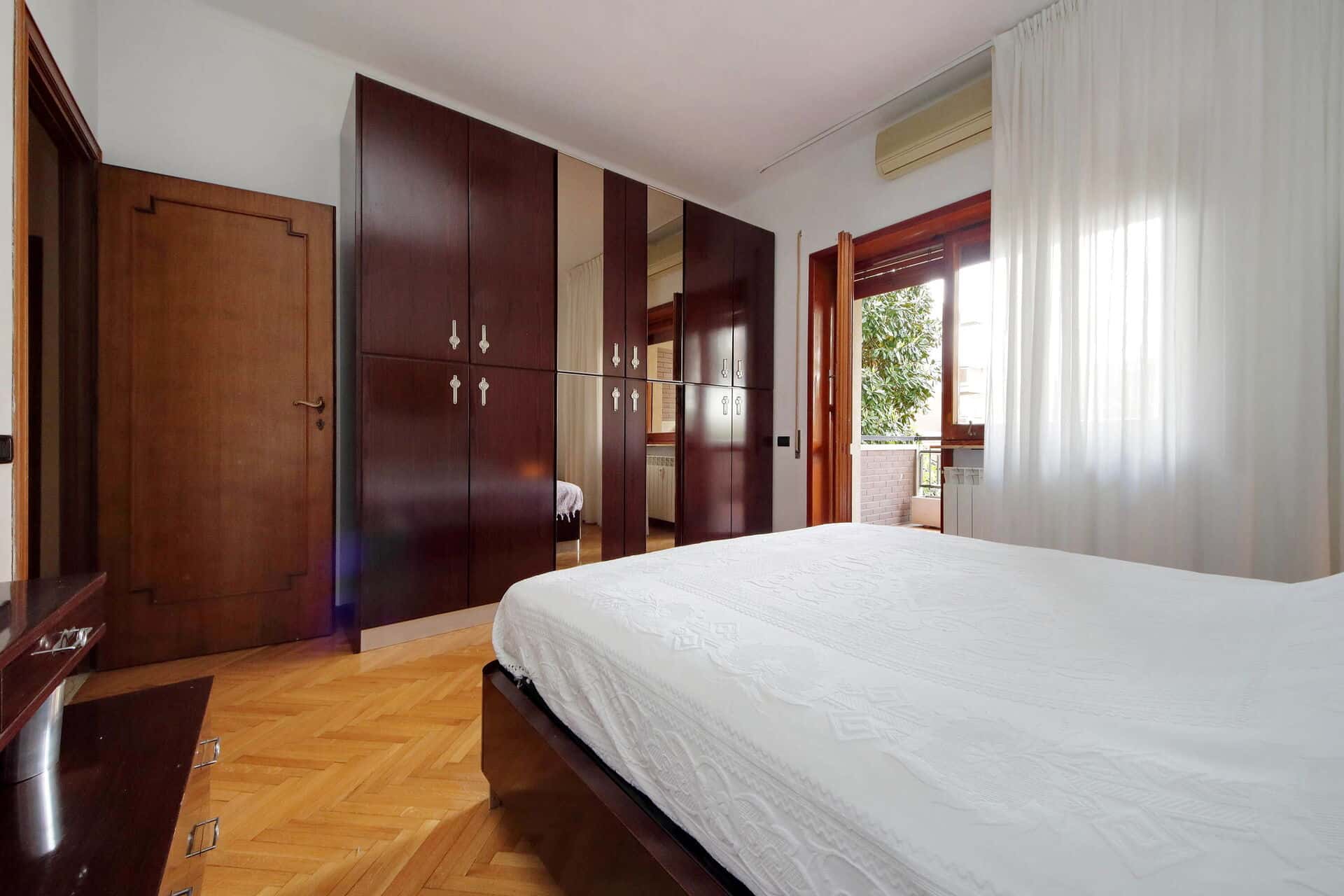 Apartment Rome, 1 bed — photo 24