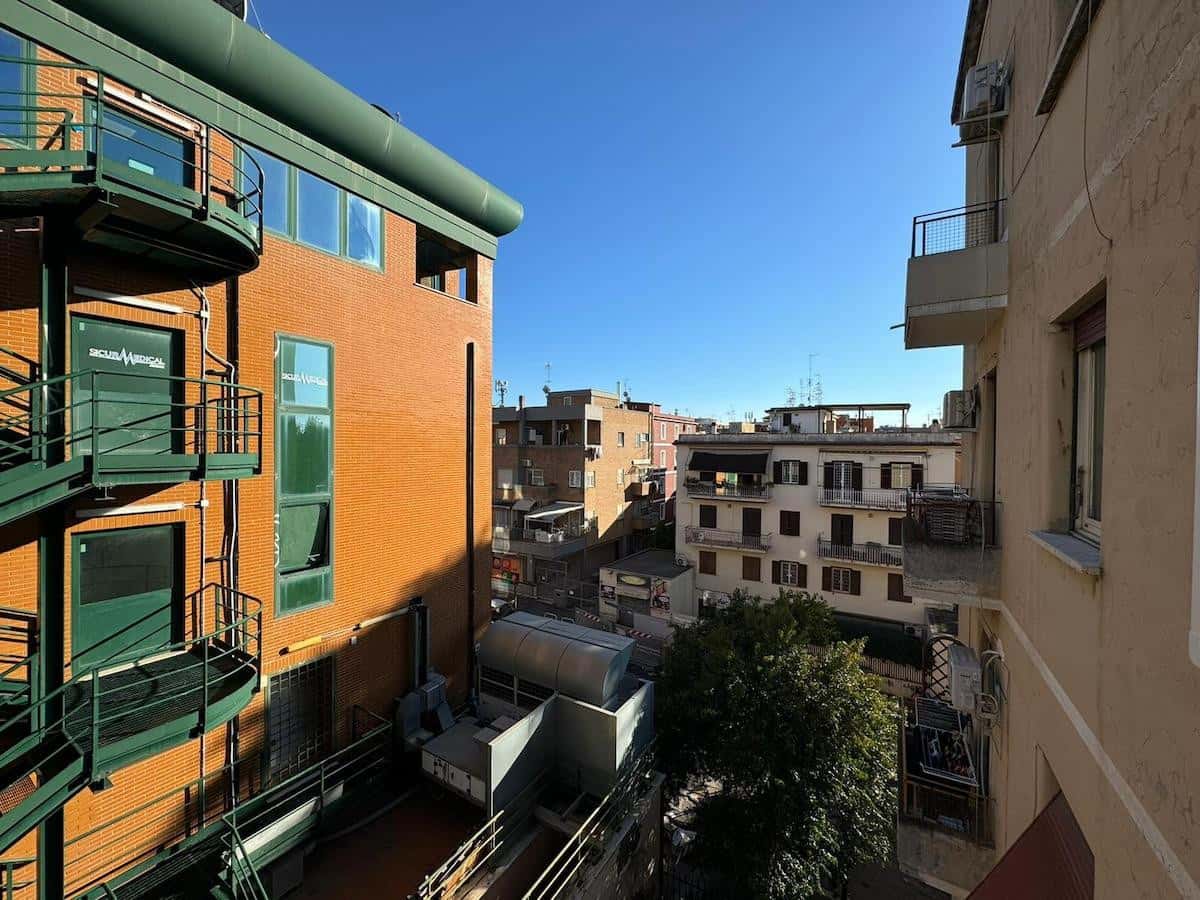 Apartment Rome, 2 beds — photo 16