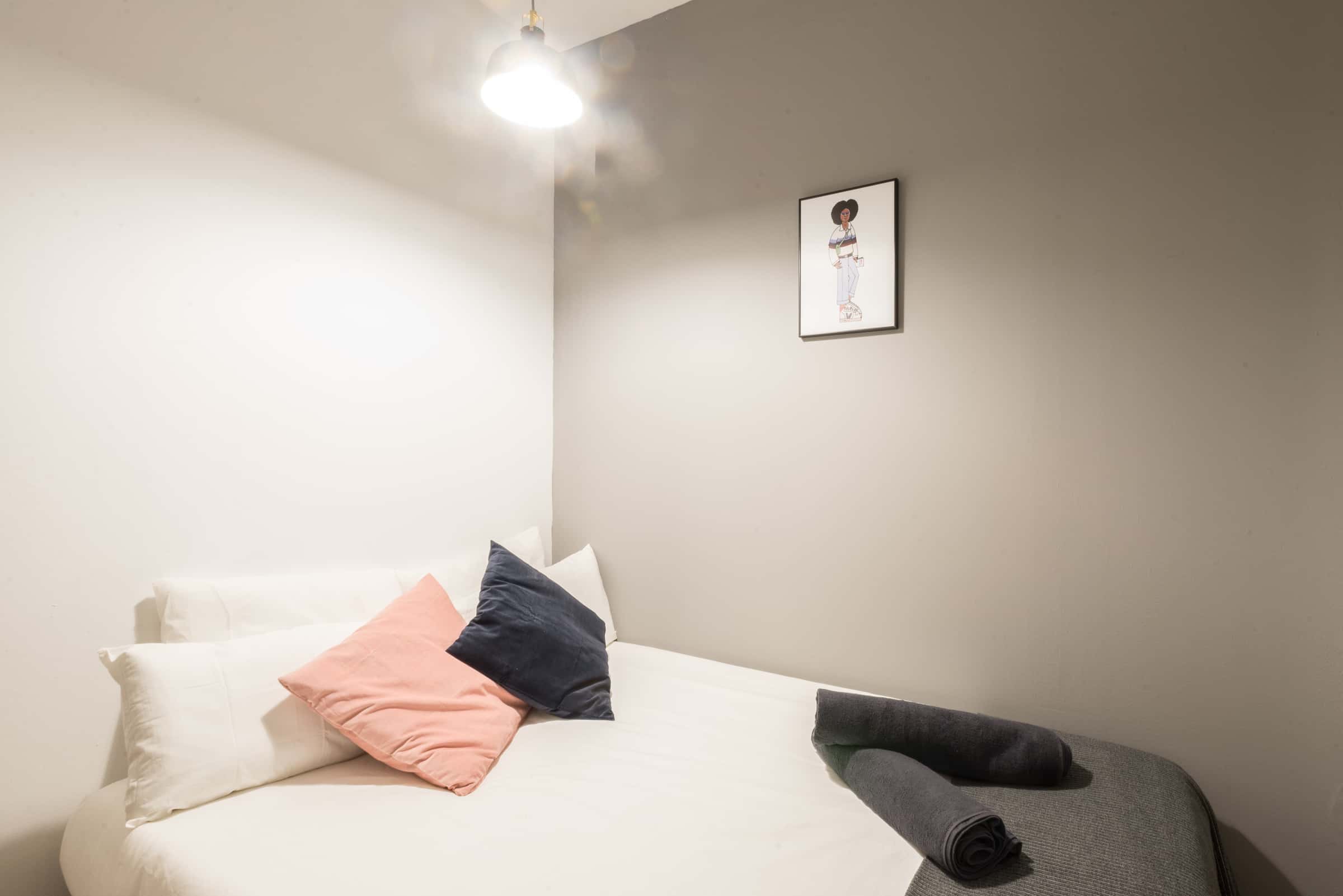 Habitación individual en Via Calle Conde de Romanones  º Ext Der