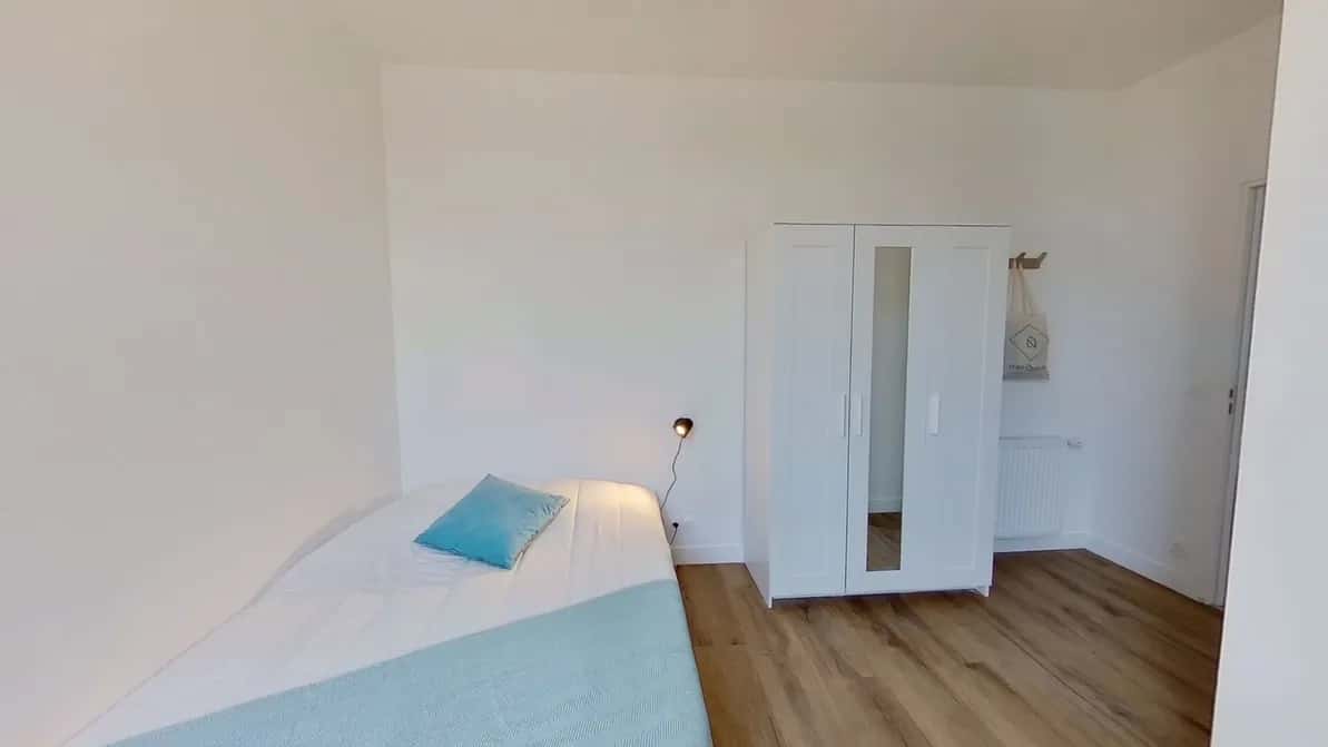 Zimmer in Avenue Sainte-Anne, Asnières-sur-Seine für 179 m² mit 8 Schlafzimmer