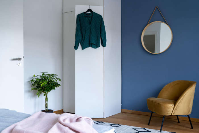 Listing photo thumbnail