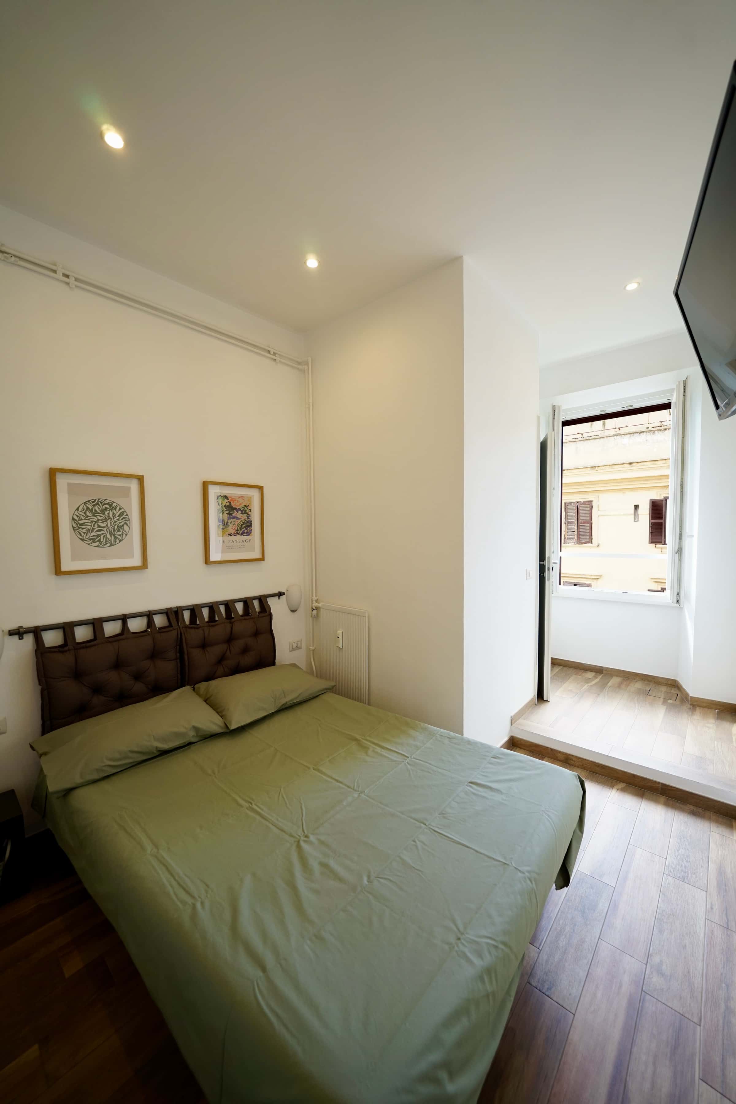 Apartment Rome, 2 beds — photo 28