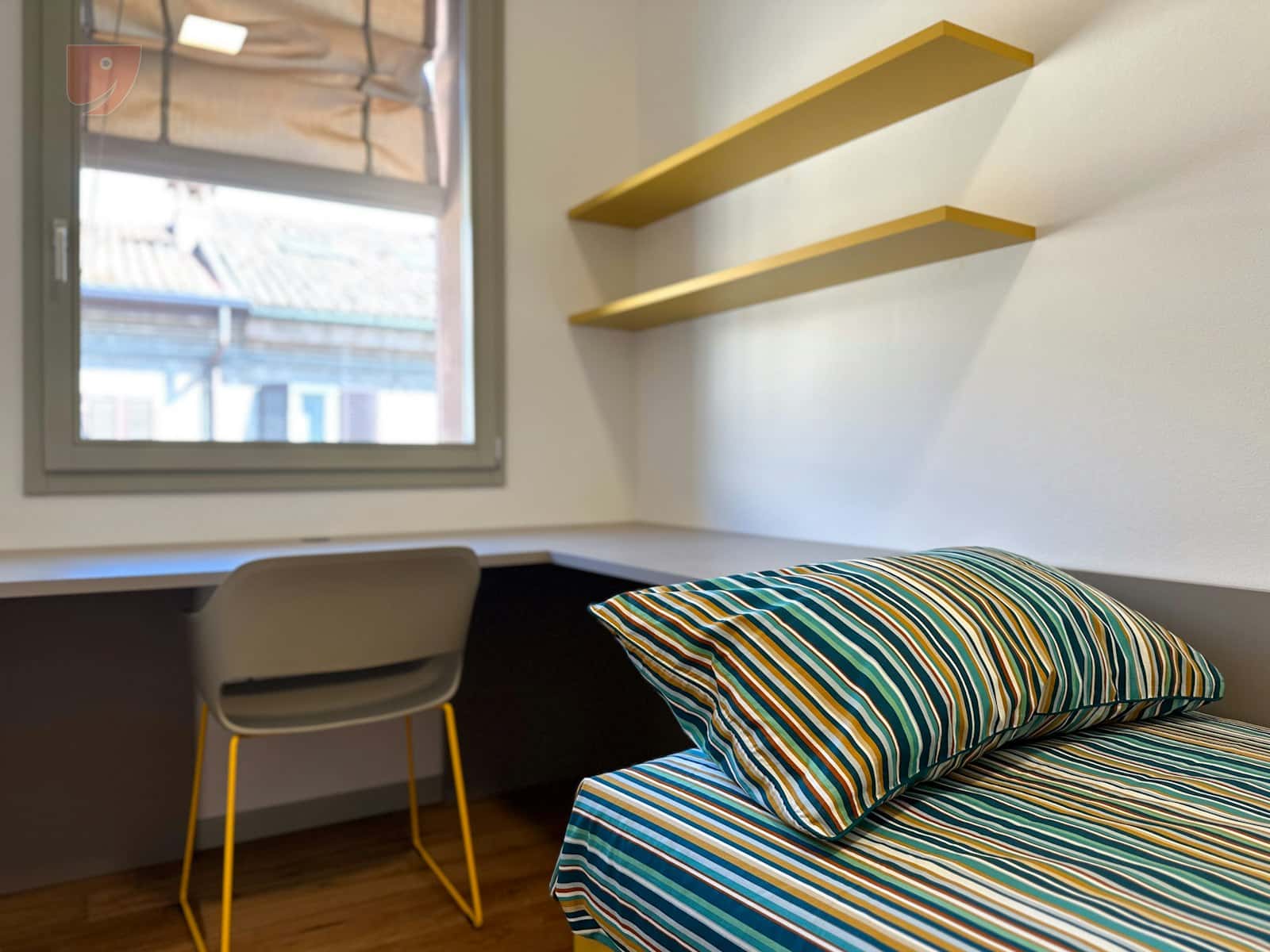 Zimmer in Via Montebello, Ferrara für 110 m² mit 7 Schlafzimmer