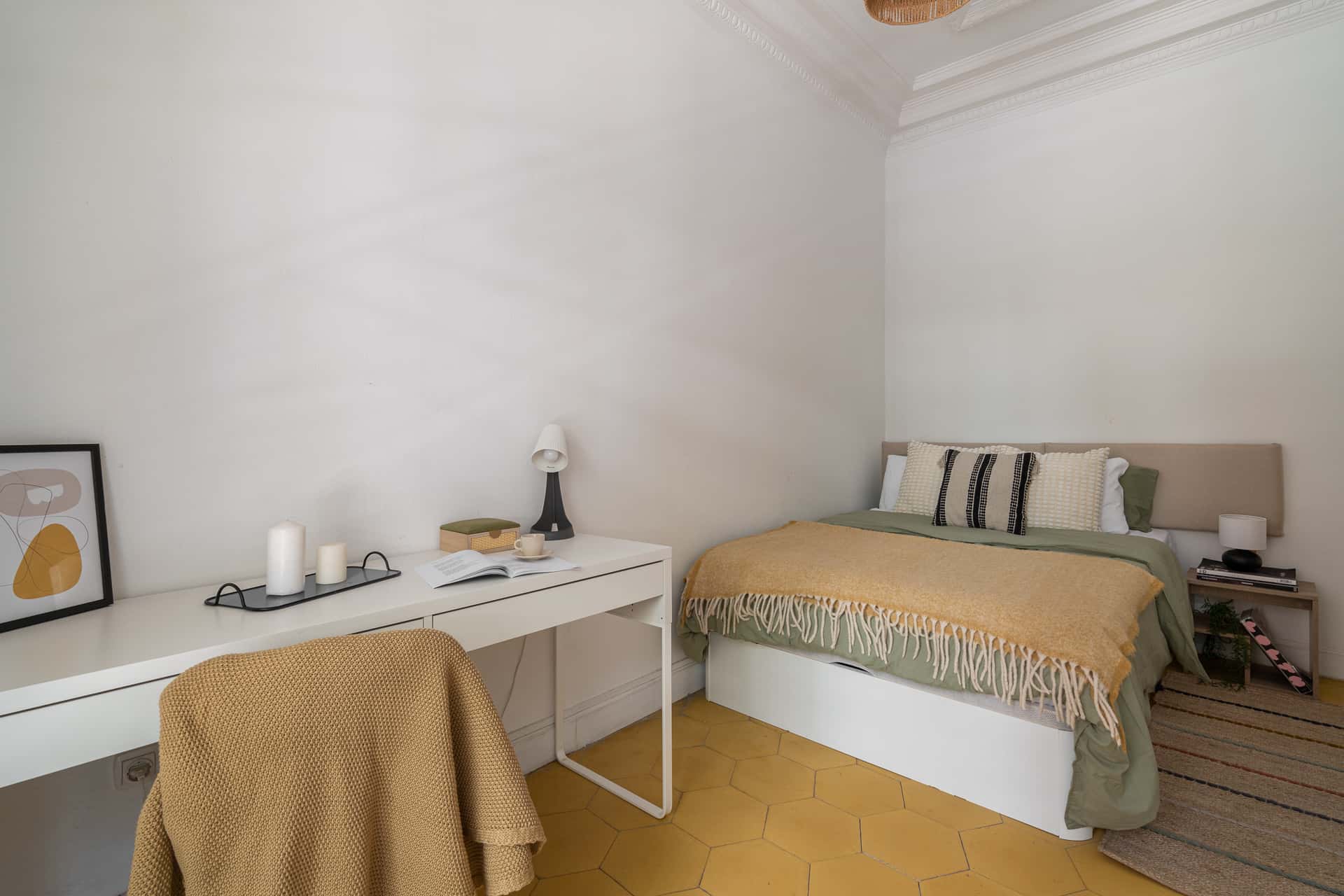 Habitacion privada en Muntaner, Barcelona