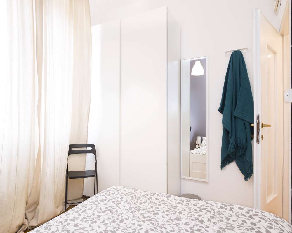 Stanza in Via Salvatore Barzilai