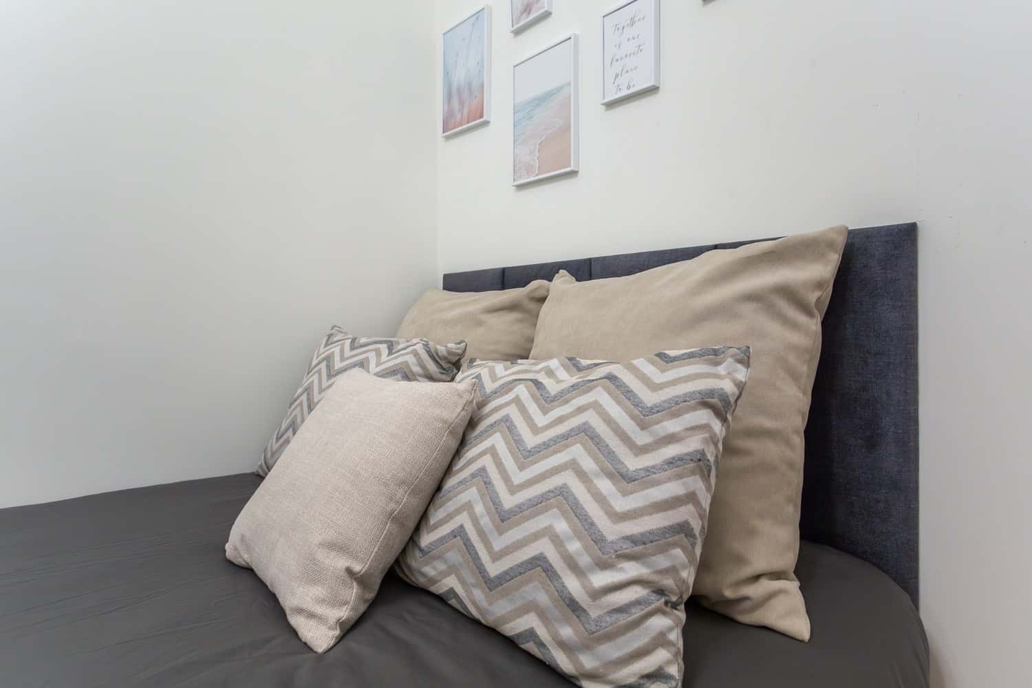 Room 6 - 49. Calçada Necessidades 40 RC