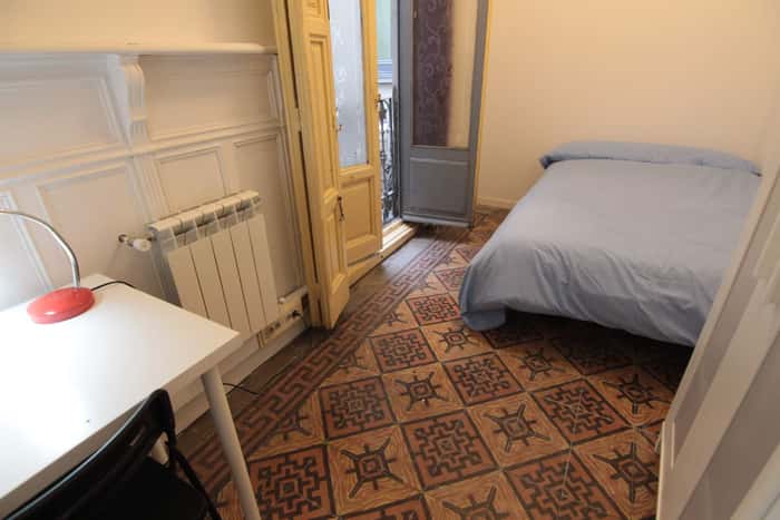 Listing photo thumbnail