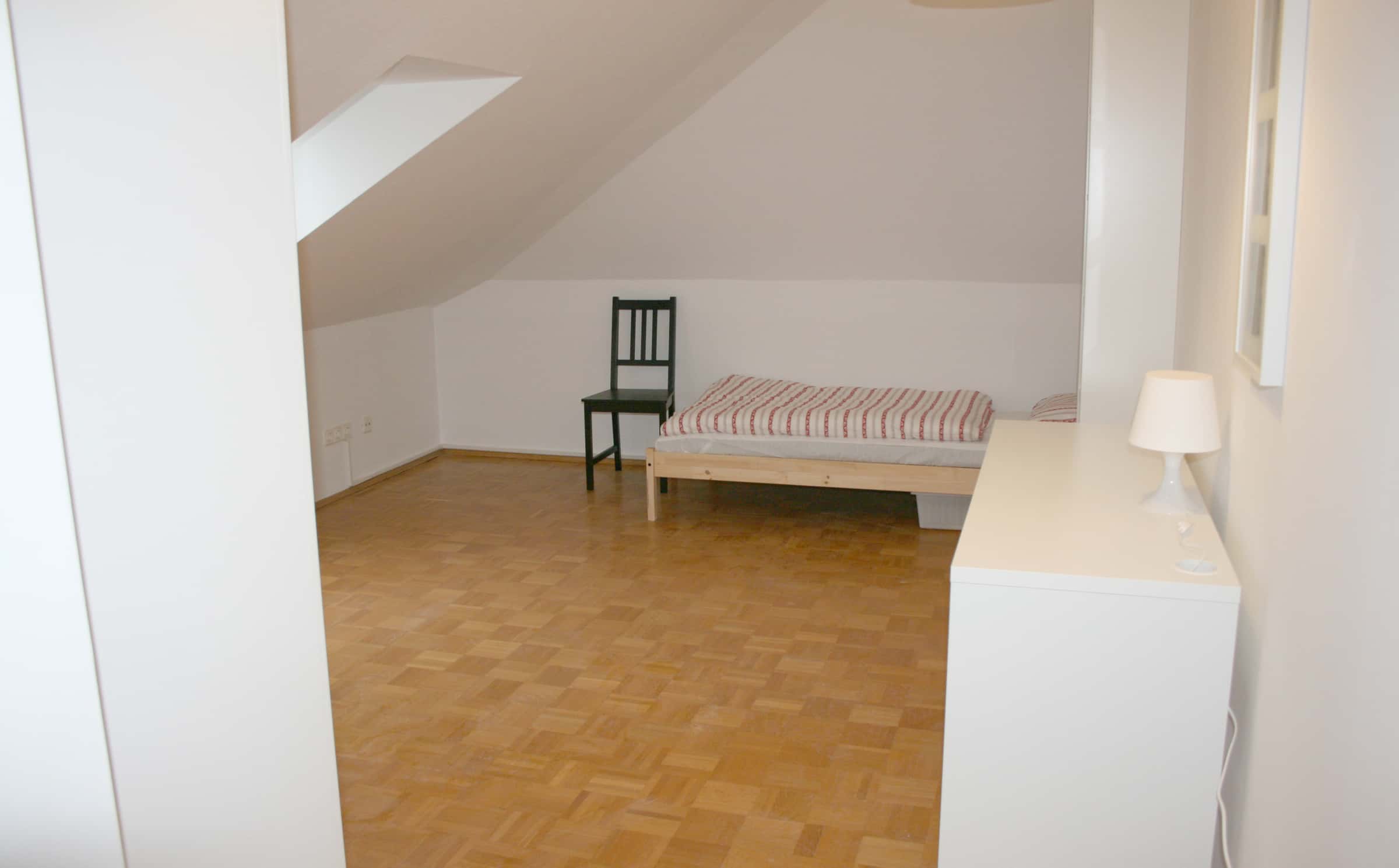 Zimmer in der Eisenacher Str.