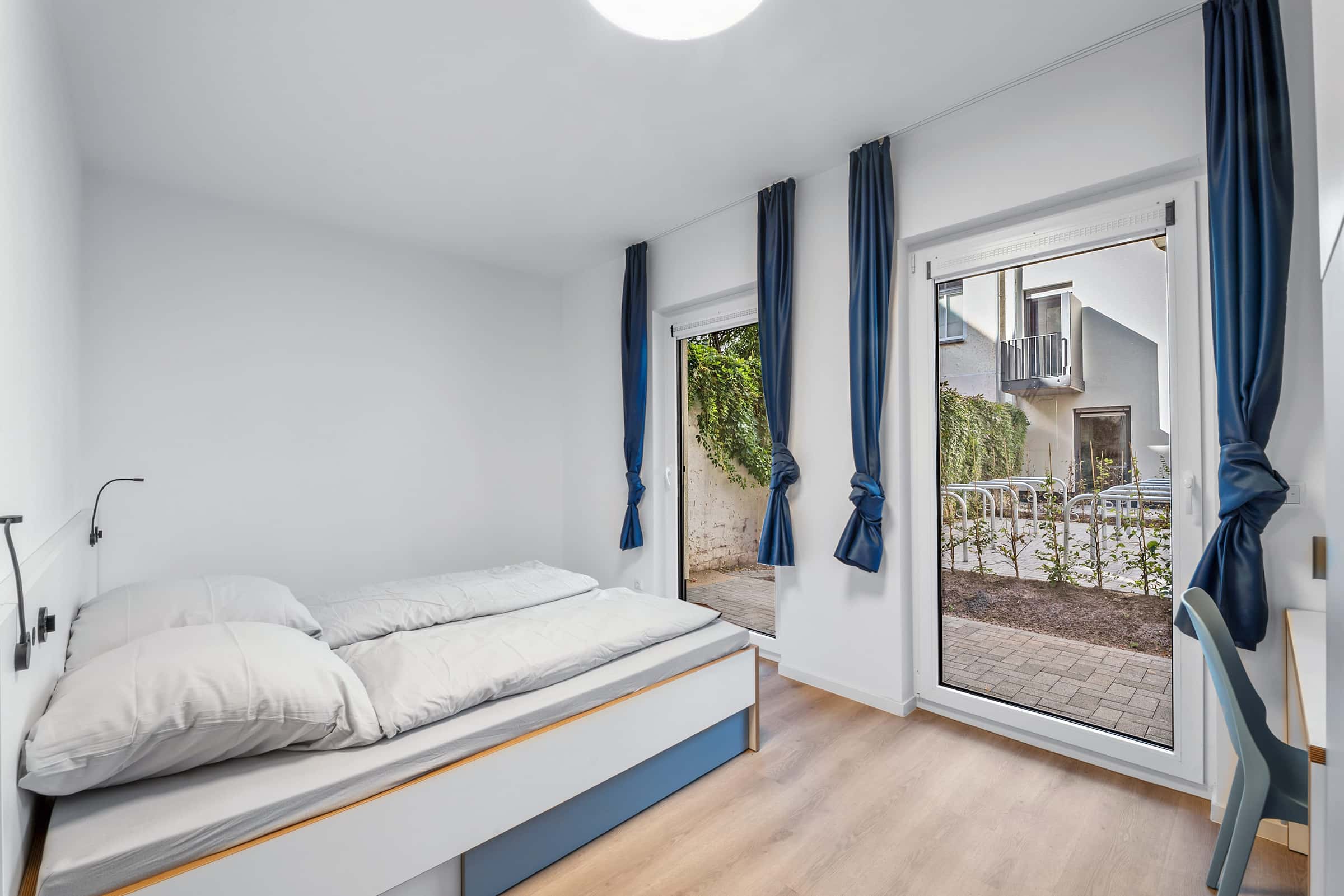 Fully furnished studio with terrace suitable for a couple 1
