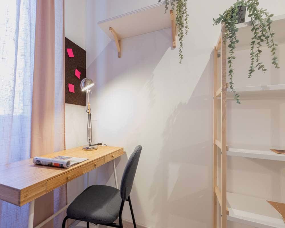 Stanza in Via Santa Sofia