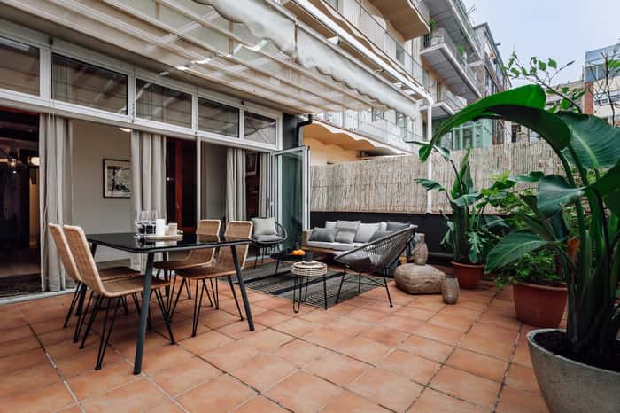 Listing photo thumbnail