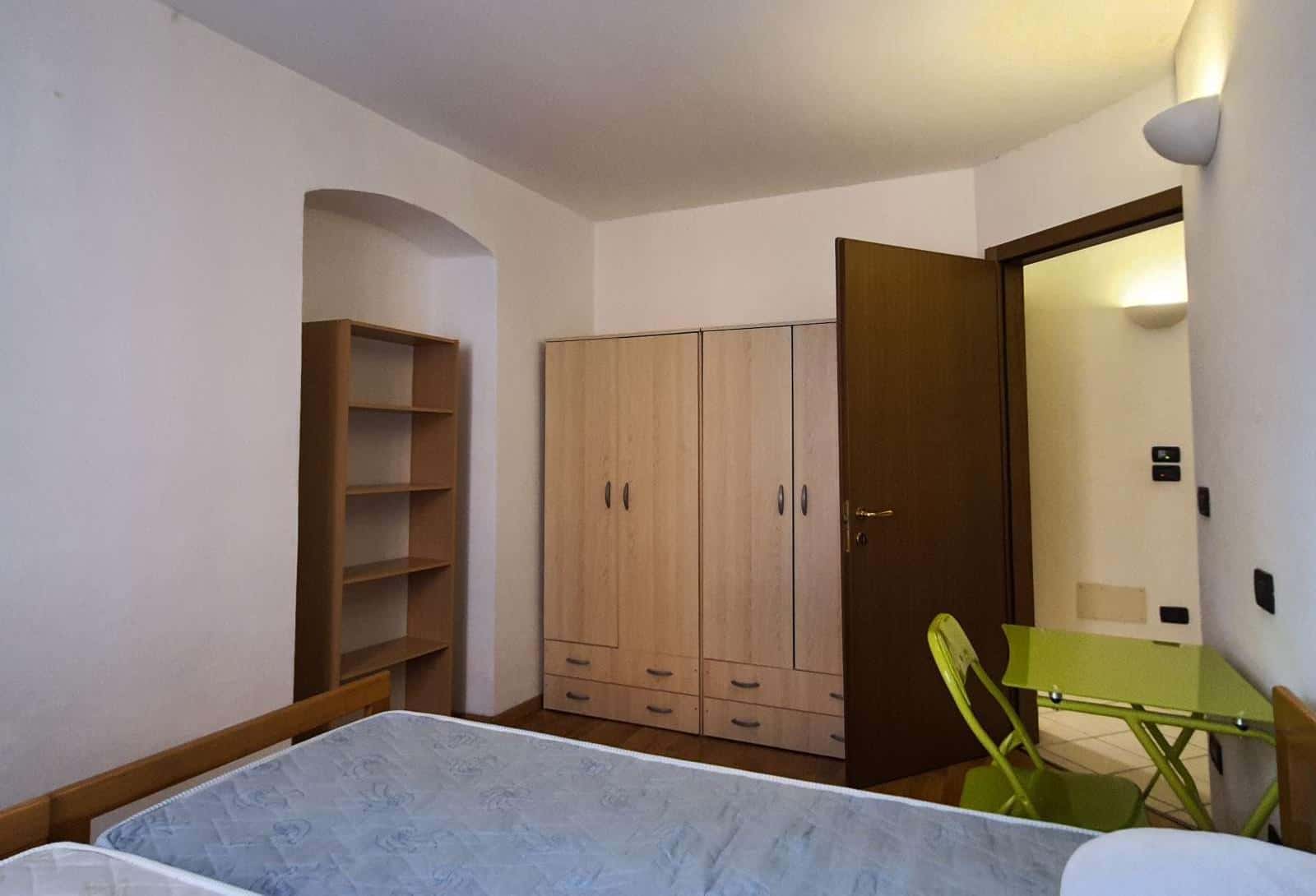 Single room Trento, 3 beds — photo 5