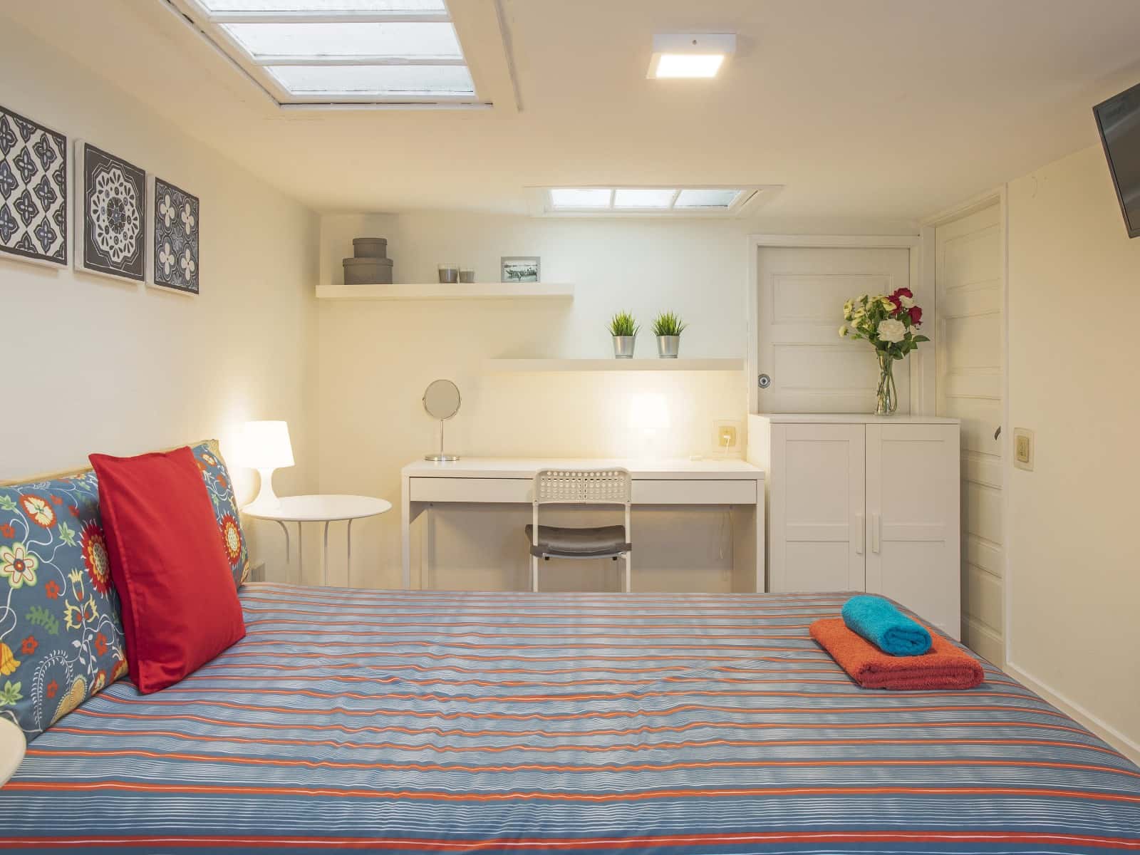 Room in Av. da República 463, 4450-082 Matosinhos, Portugal