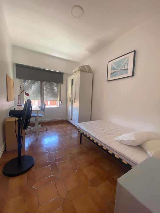 Habitación en piso de 3 habitaciones en La Saïdia