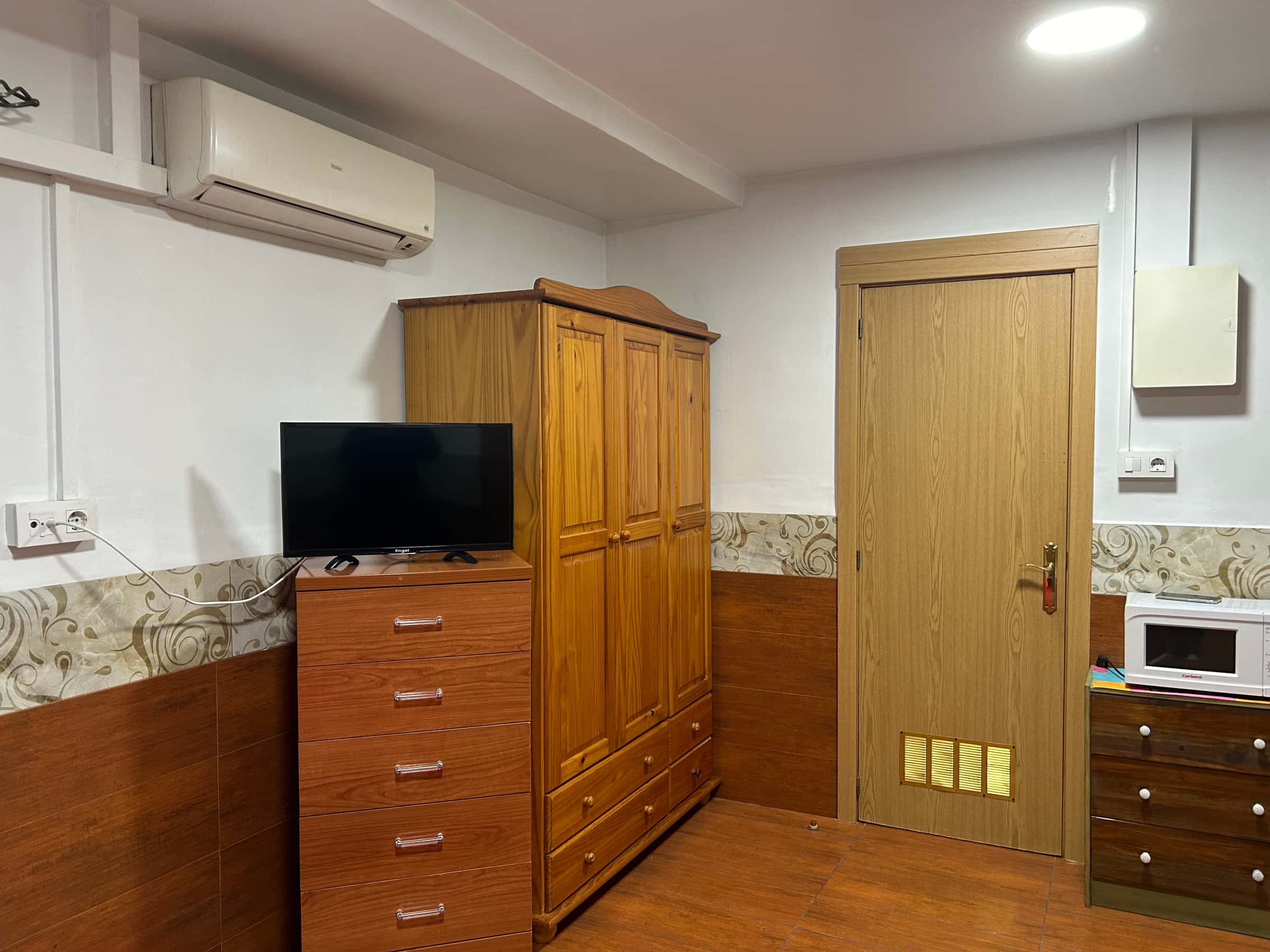 Apartamento de alquiler temporal  amueblado y equipado.