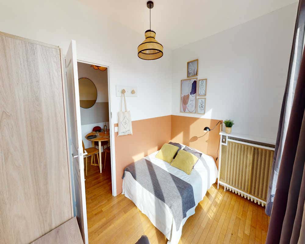 Chambre dans le rue de Cronstadt