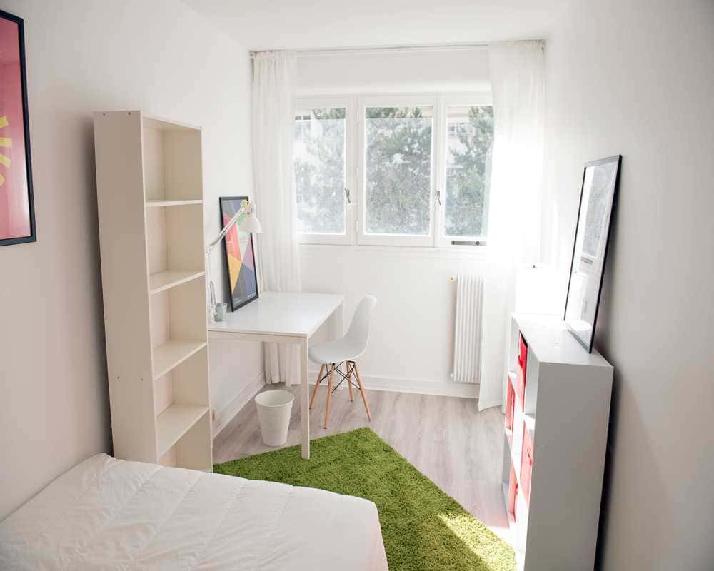 Chambre dans le rue de la quintinie