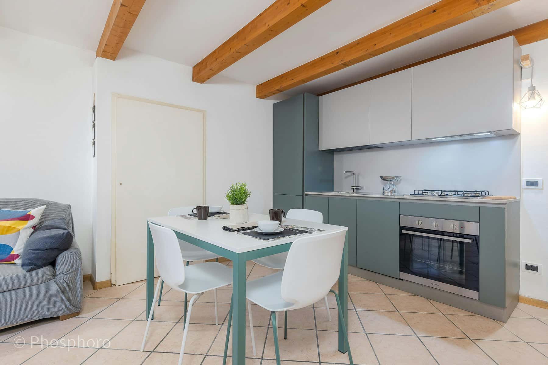 Stanza in Via San Martino, Trento di 81 m² con 3 camere