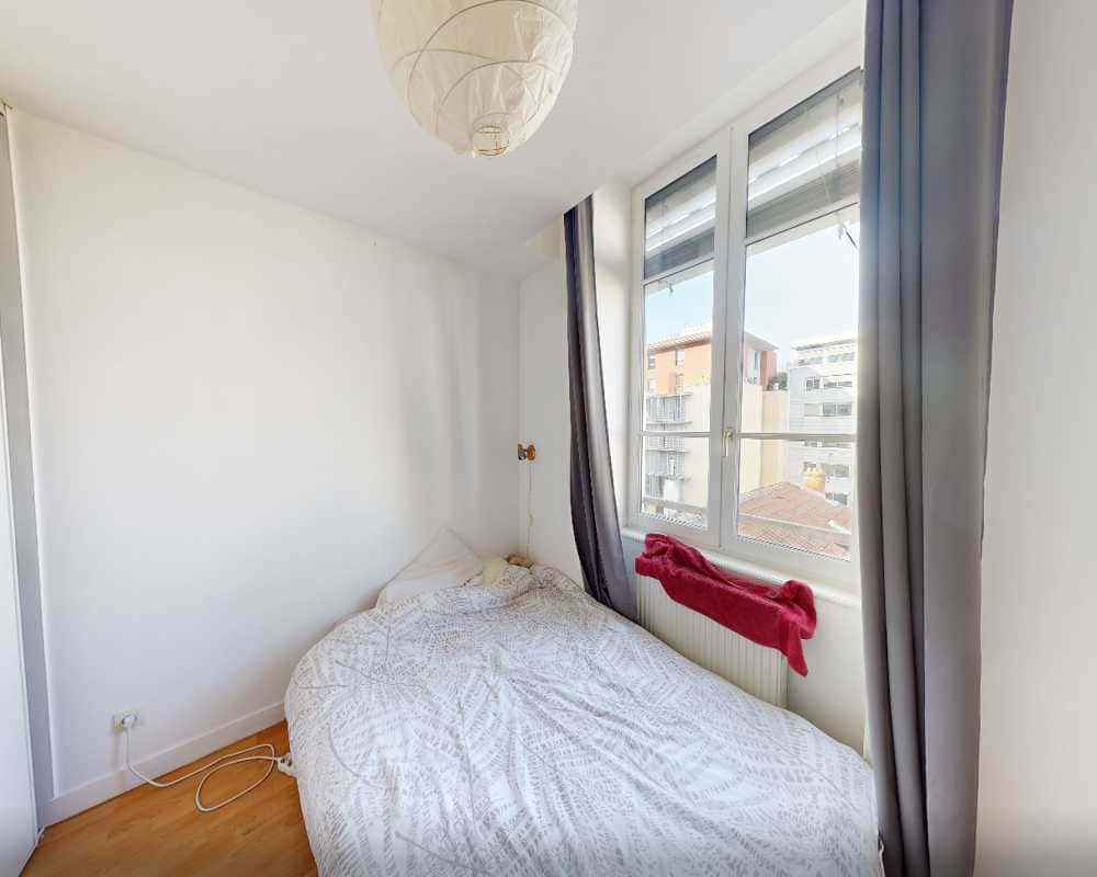 Chambre dans le cours charlemagne