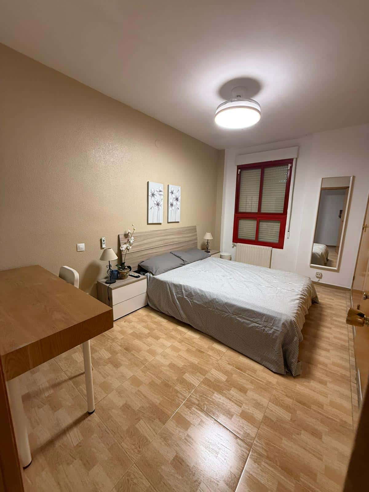 Habitacion privada en C/ Santanderina, Vallecas